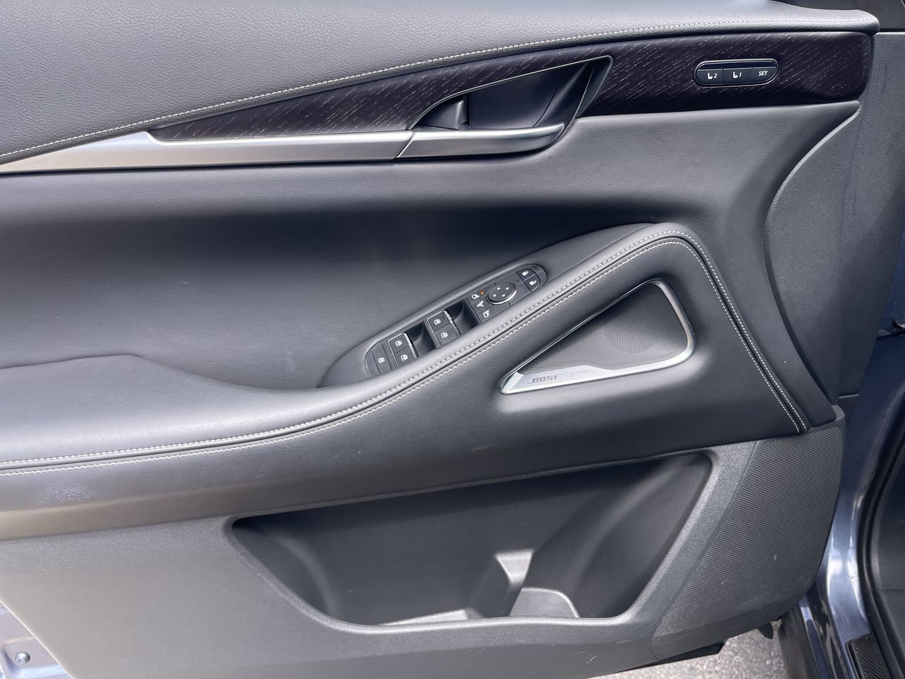 2023 Infiniti QX60 in Calgary, Alberta