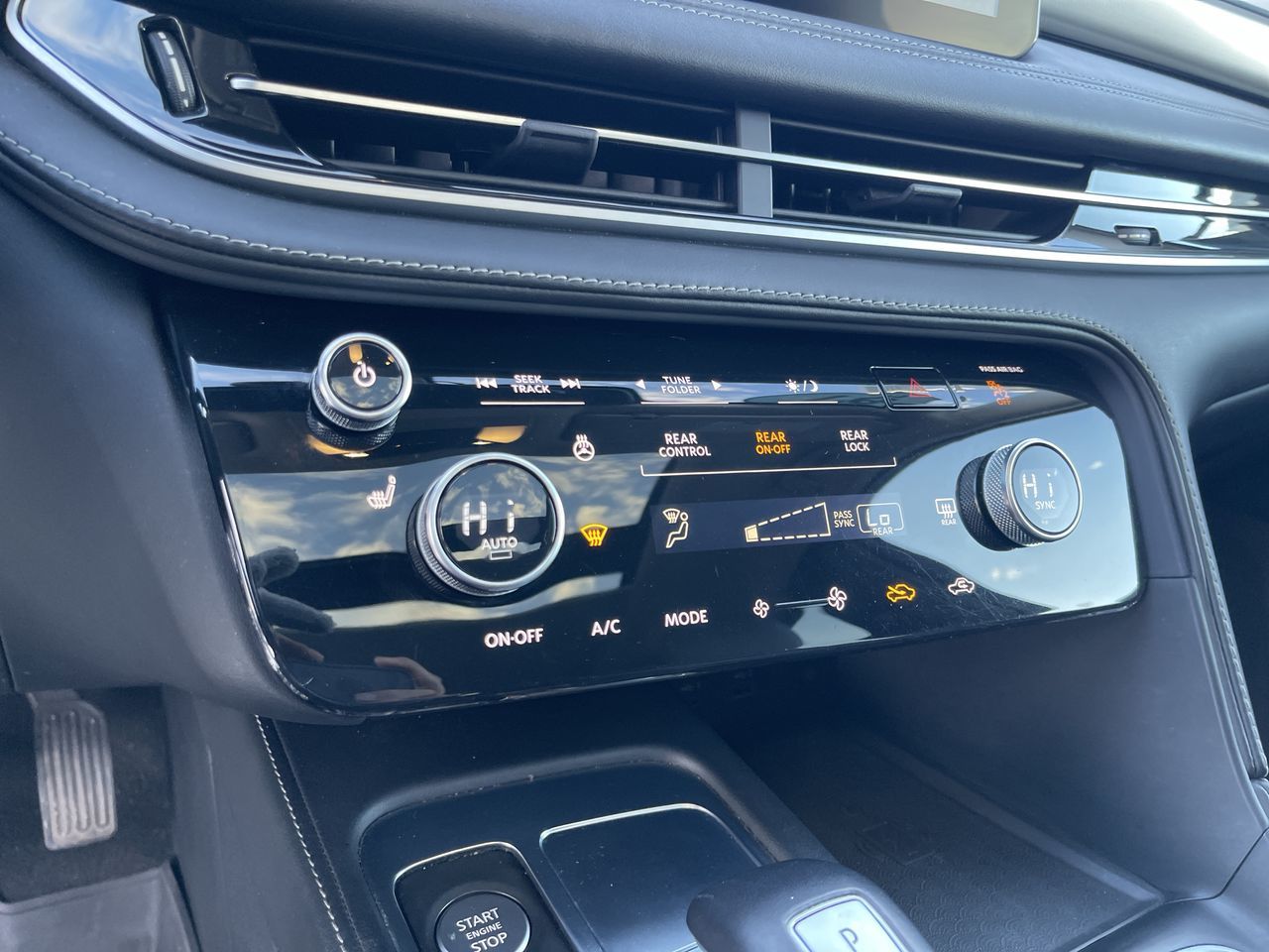 2023 Infiniti QX60 in Calgary, Alberta