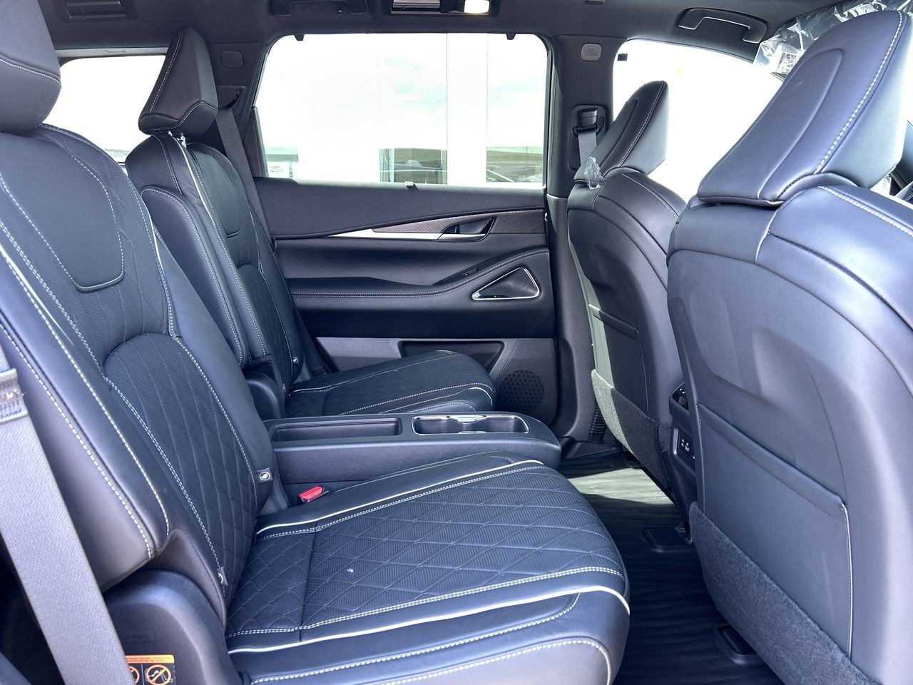 2025 Infiniti QX60 in Calgary, Alberta