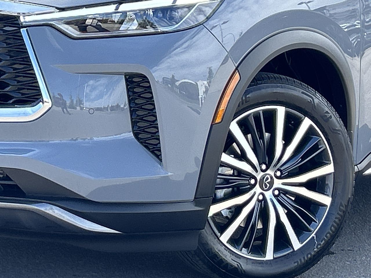 2025 Infiniti QX60 in Calgary, Alberta