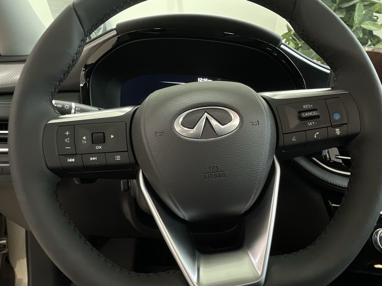 2025 Infiniti QX60 in Calgary, Alberta