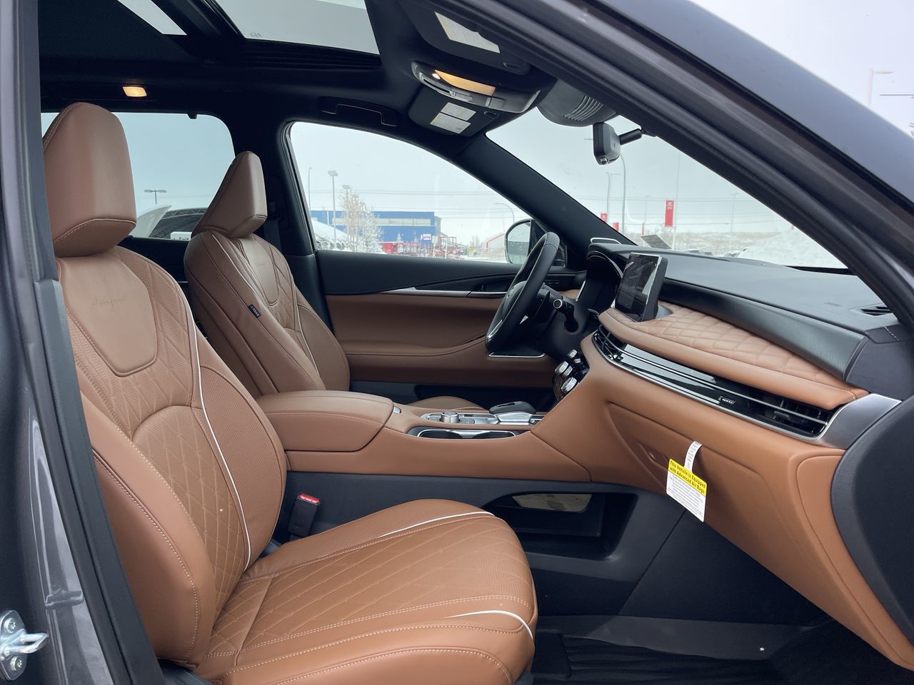2025 Infiniti QX60 in Calgary, Alberta