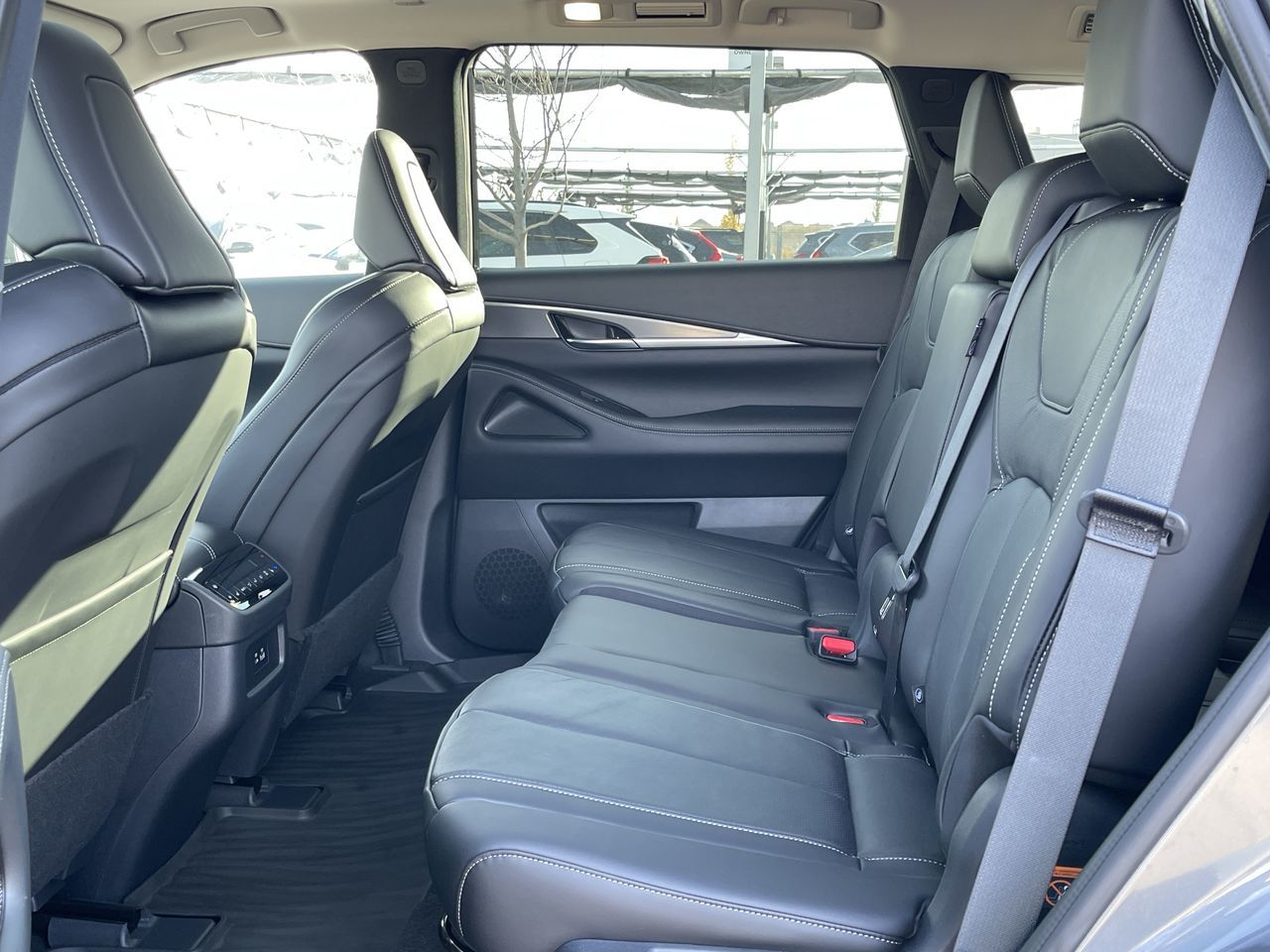 2025 Infiniti QX60 in Calgary, Alberta