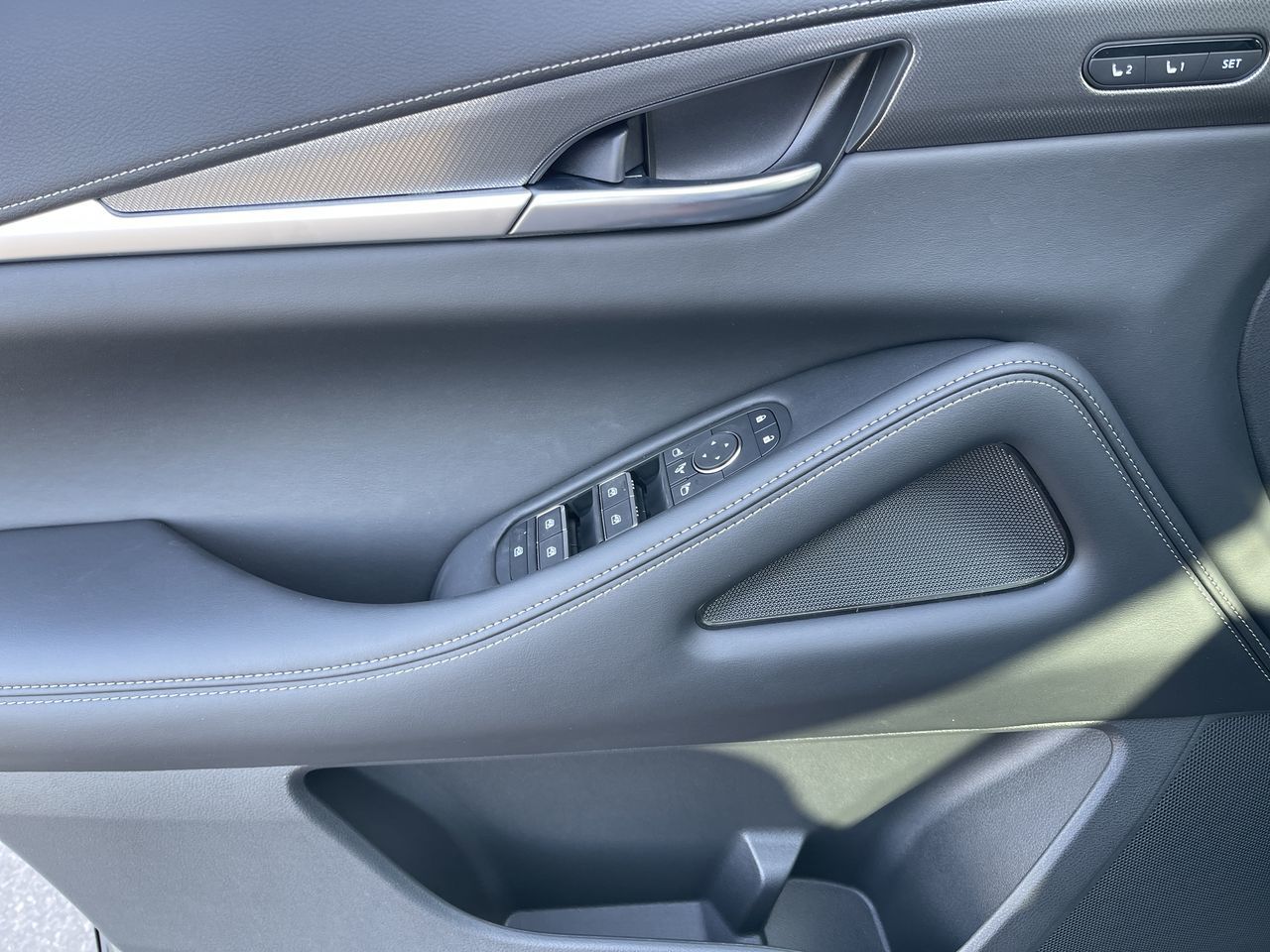 2025 Infiniti QX60 in Calgary, Alberta