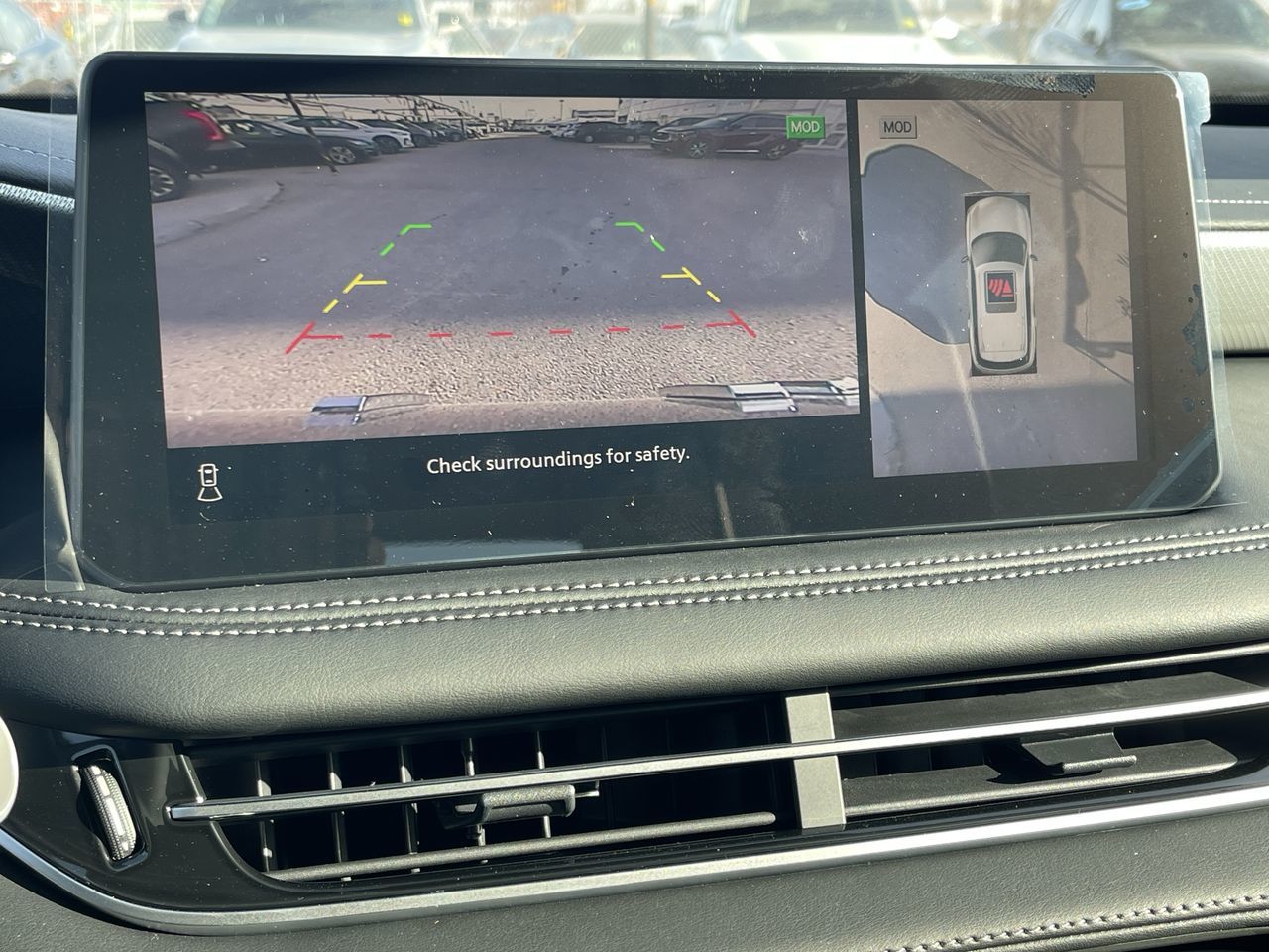 2025 Infiniti QX60 in Calgary, Alberta