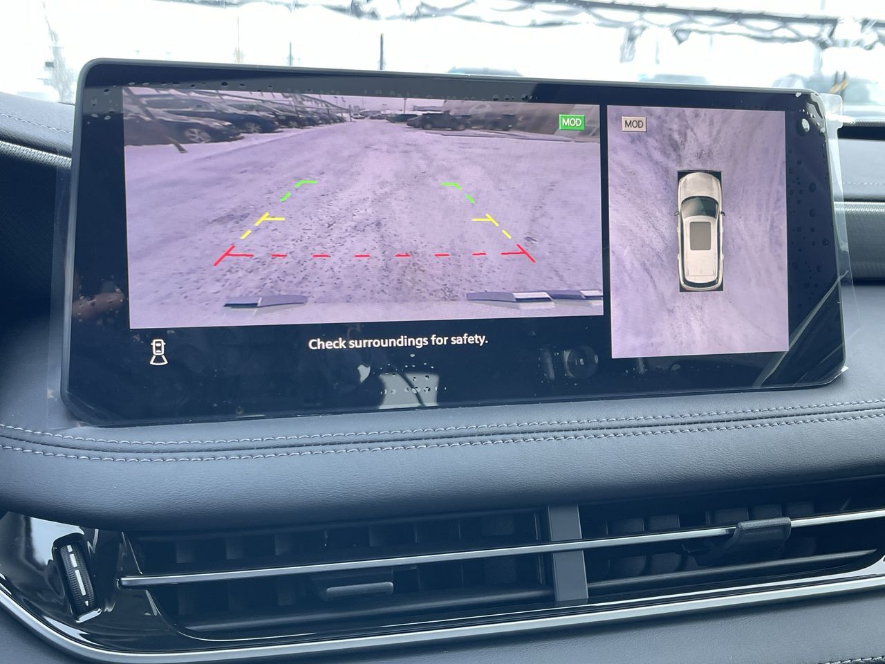 2025 Infiniti QX60 in Calgary, Alberta
