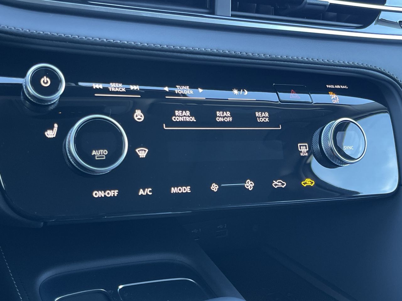 2025 Infiniti QX60 in Calgary, Alberta