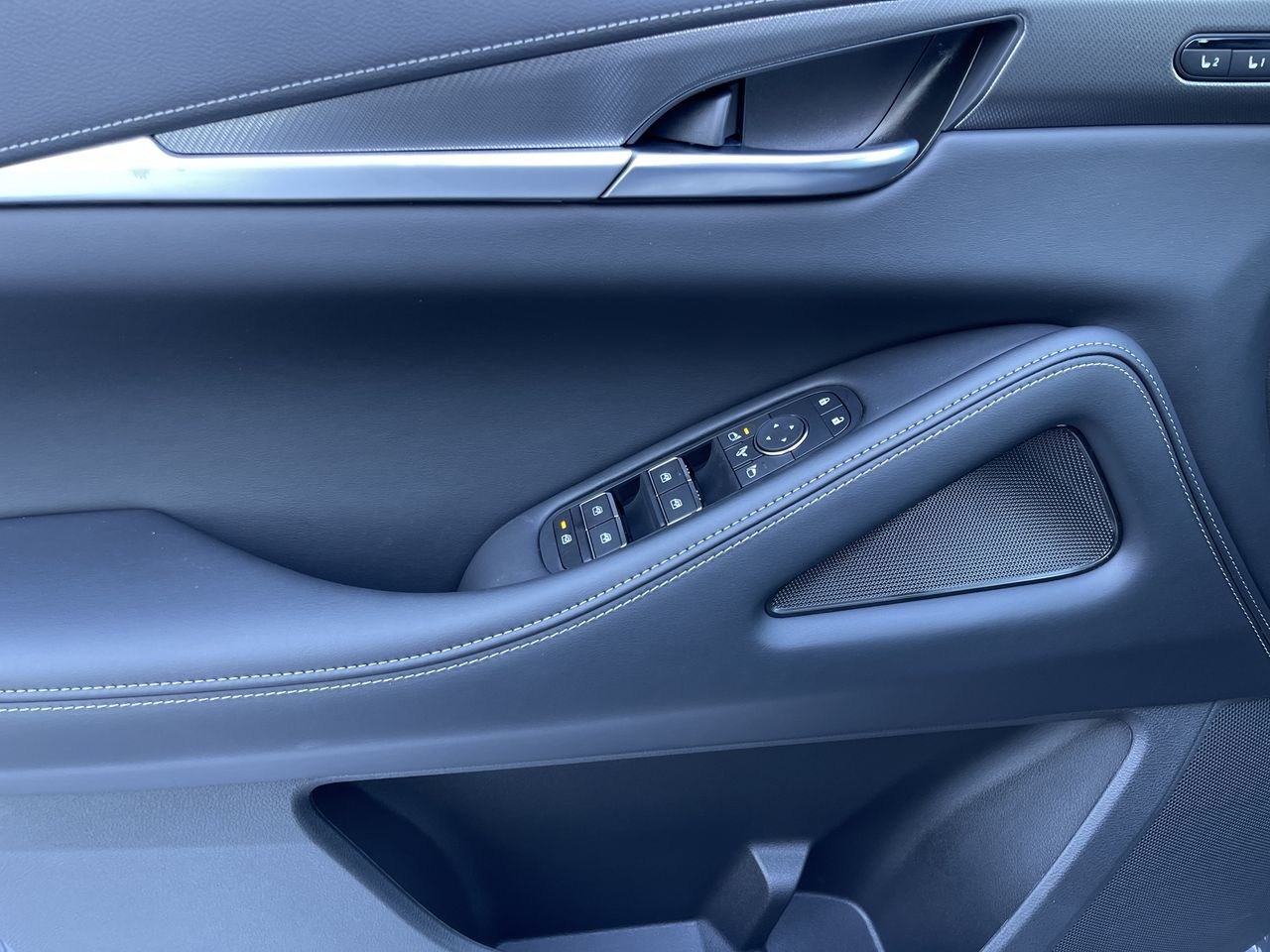 2025 Infiniti QX60 in Calgary, Alberta