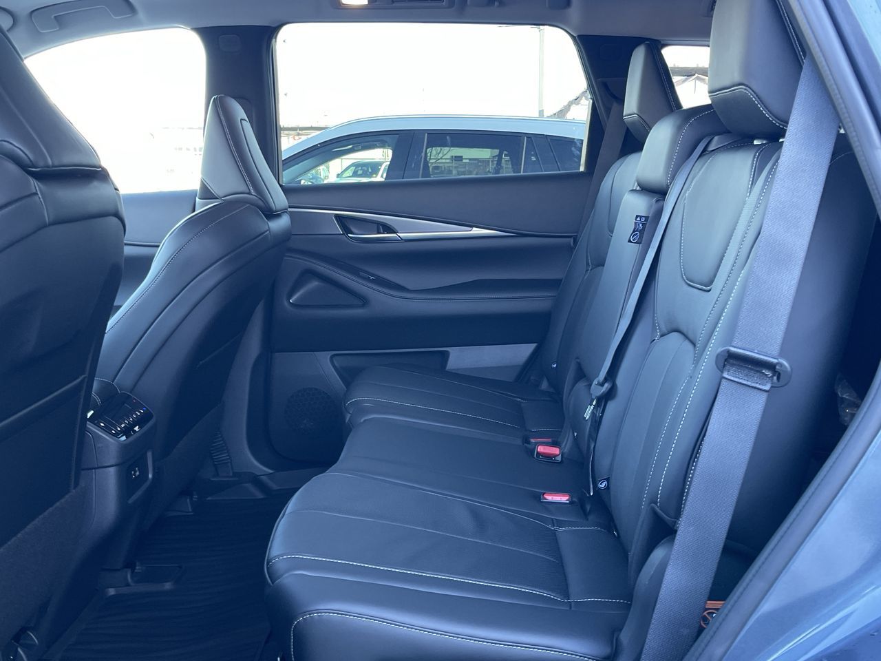 2025 Infiniti QX60 in Calgary, Alberta