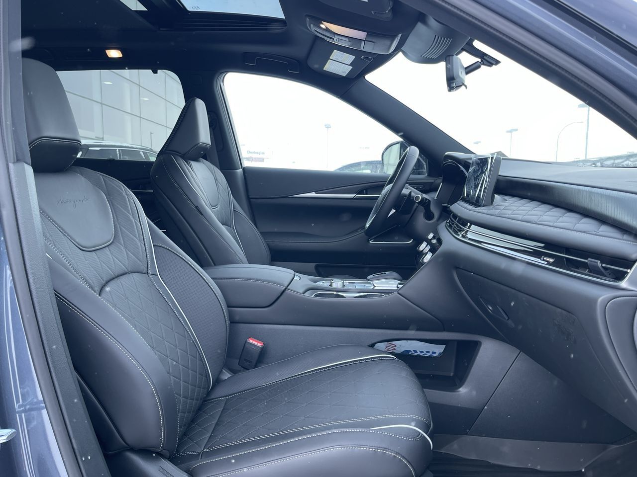 2025 Infiniti QX60 in Calgary, Alberta