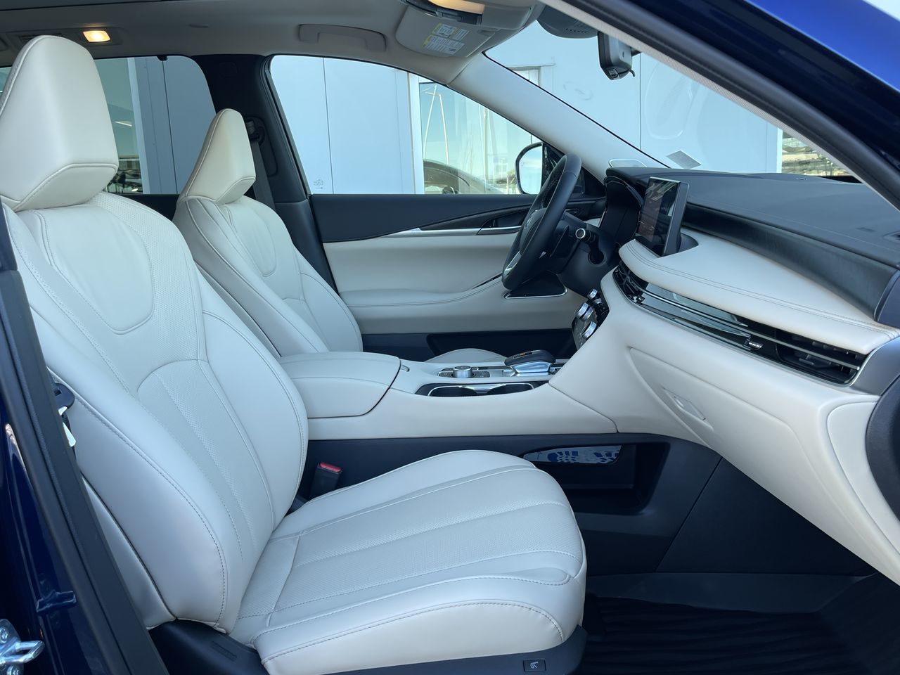 2025 Infiniti QX60 in Calgary, Alberta