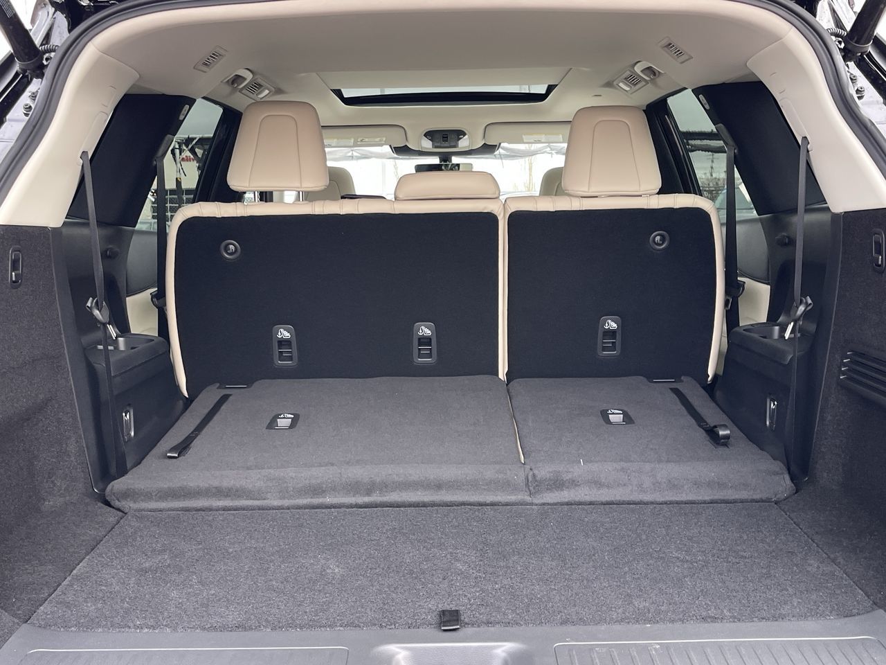 2025 Infiniti QX60 in Calgary, Alberta