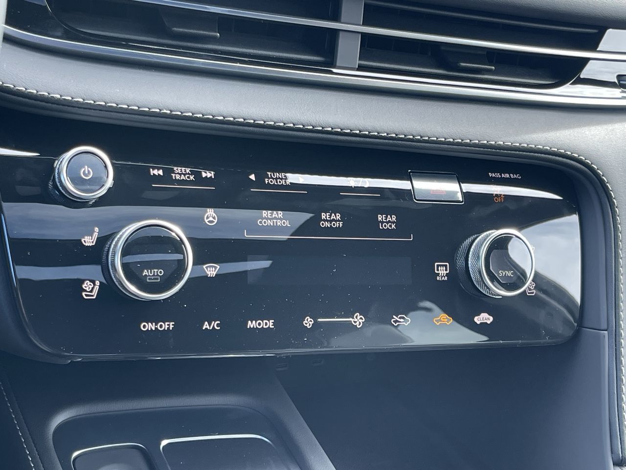 2026 Infiniti QX60 in Calgary, Alberta