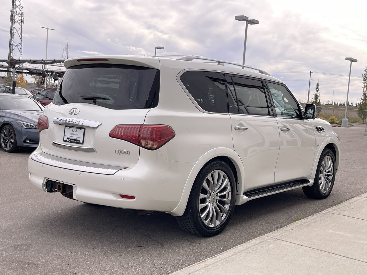 2017 Infiniti QX80