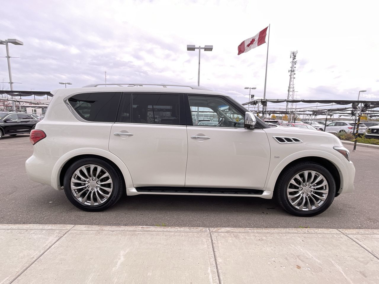 2017 Infiniti QX80