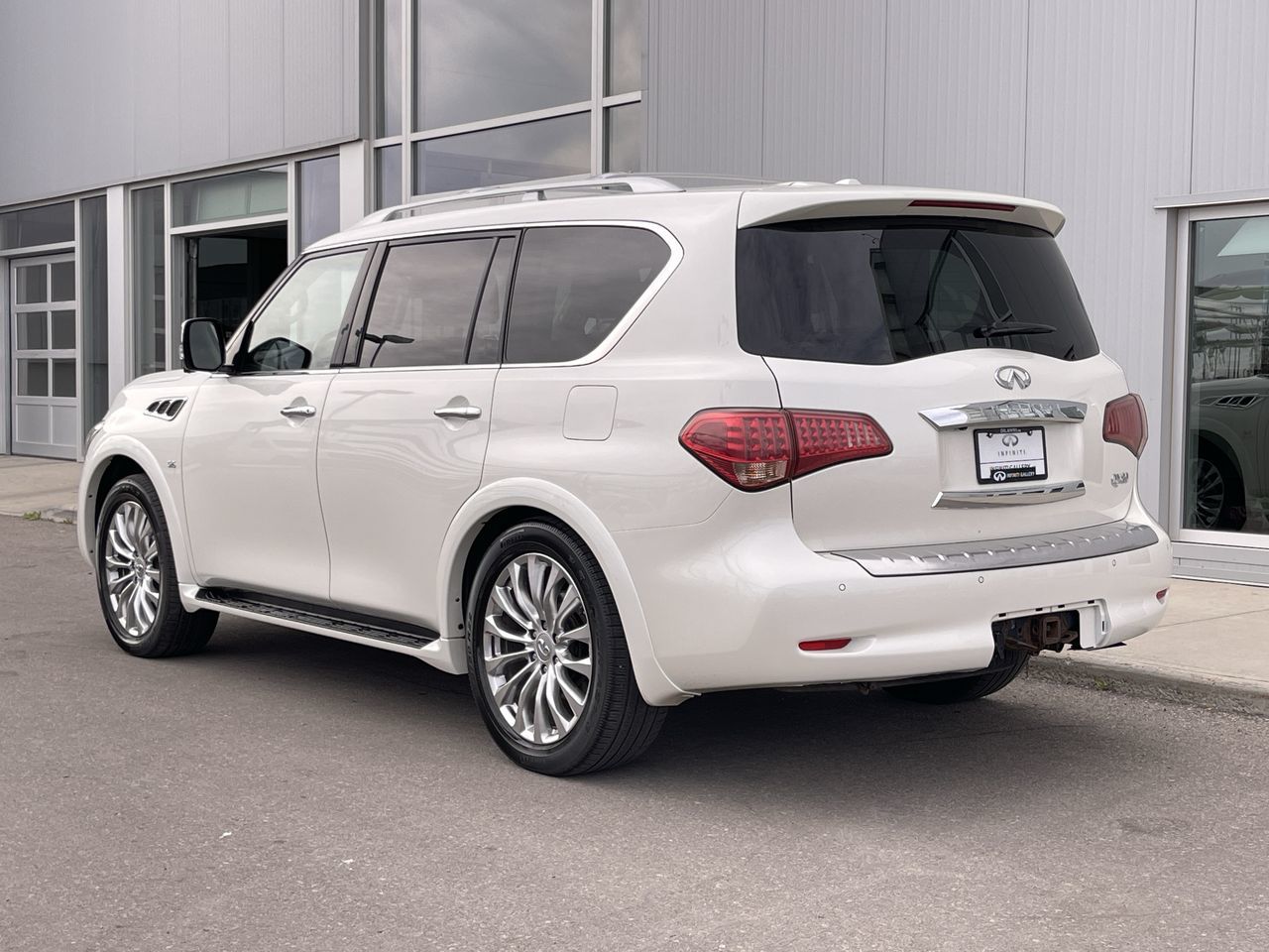 2017 Infiniti QX80
