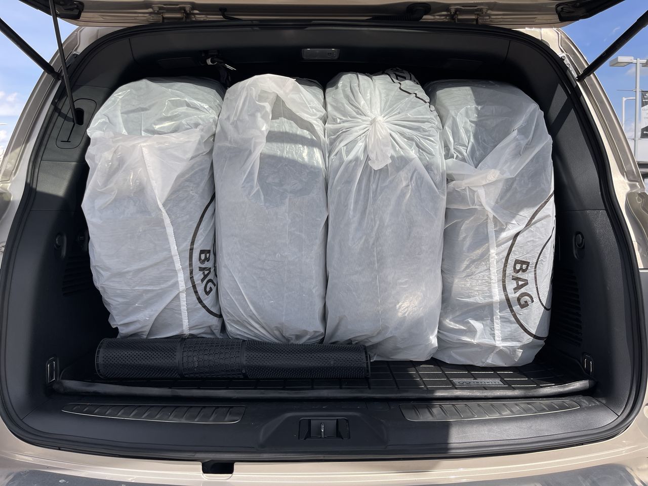 2023 Infiniti QX80 in Calgary, Alberta