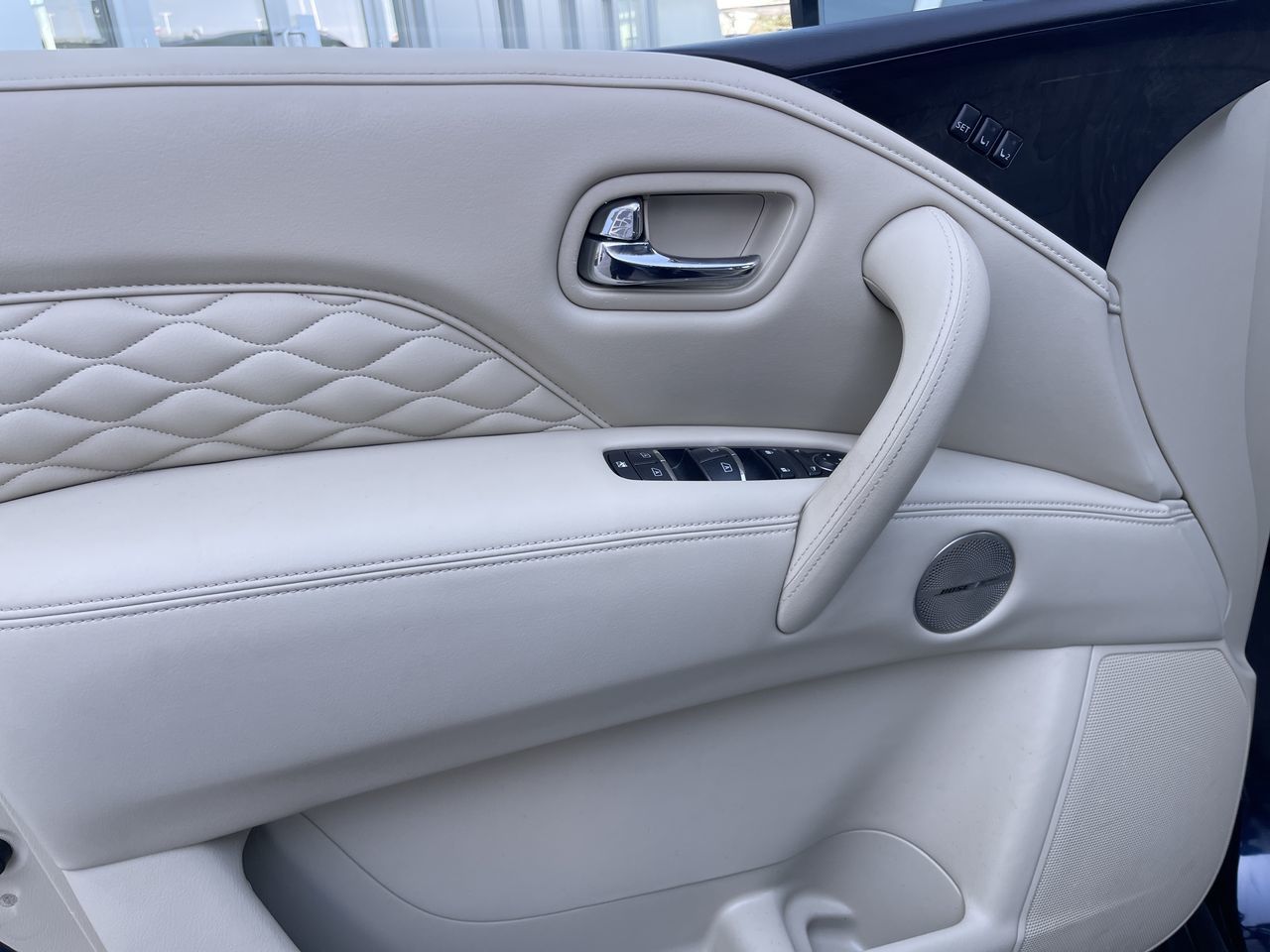 2023 Infiniti QX80 in Calgary, Alberta