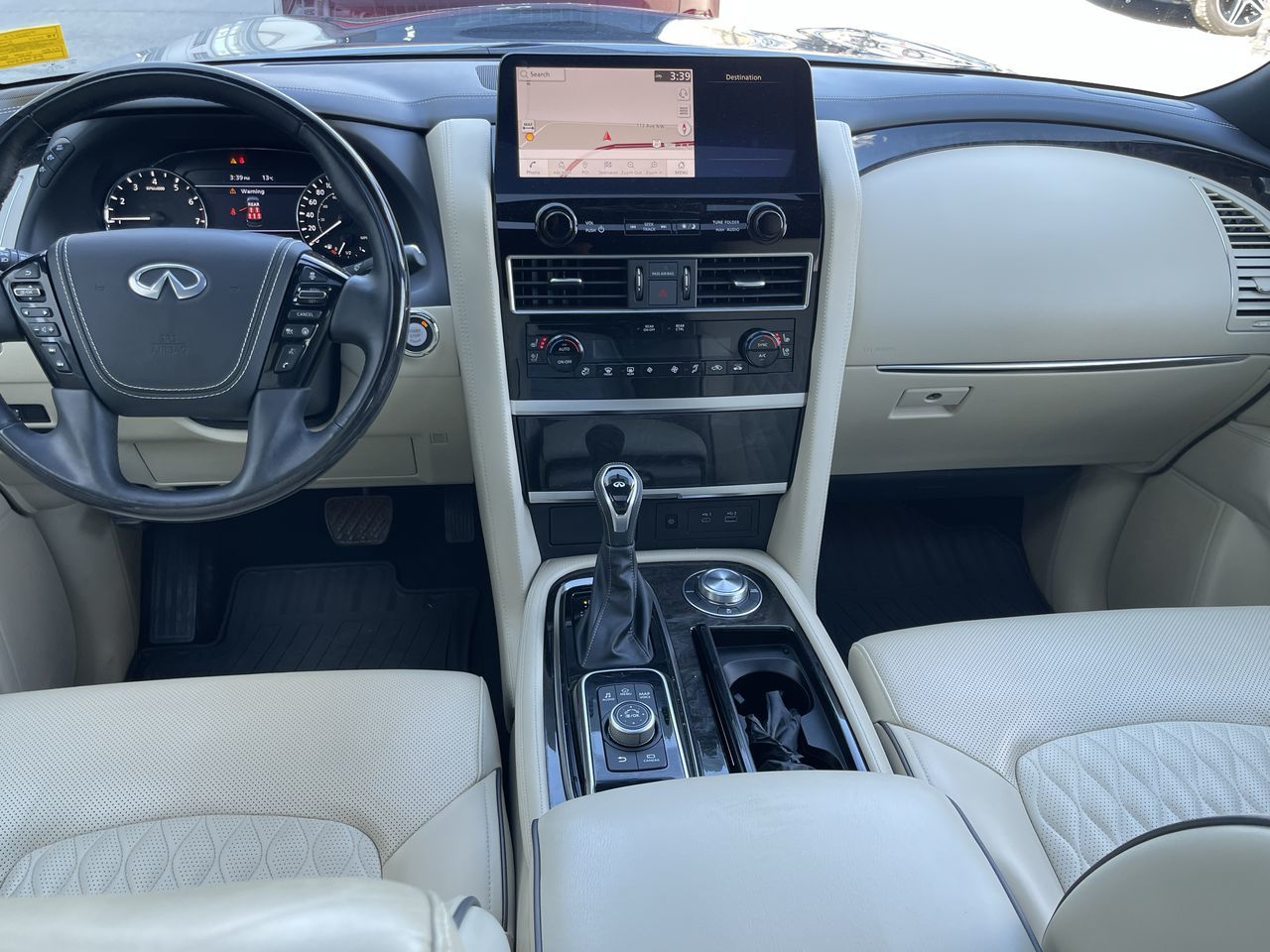 2023 Infiniti QX80 in Calgary, Alberta