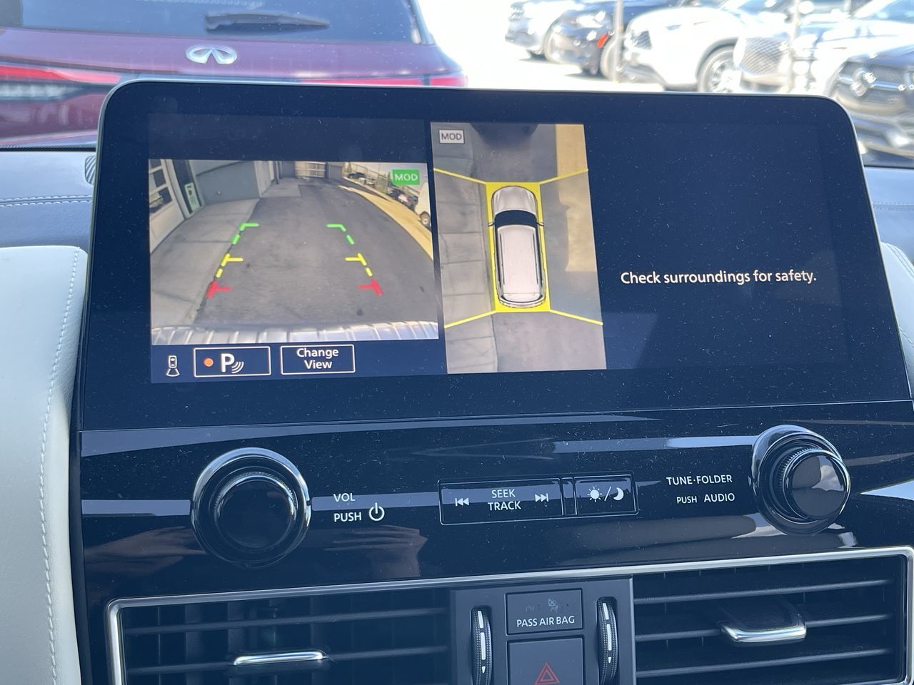 2023 Infiniti QX80 in Calgary, Alberta