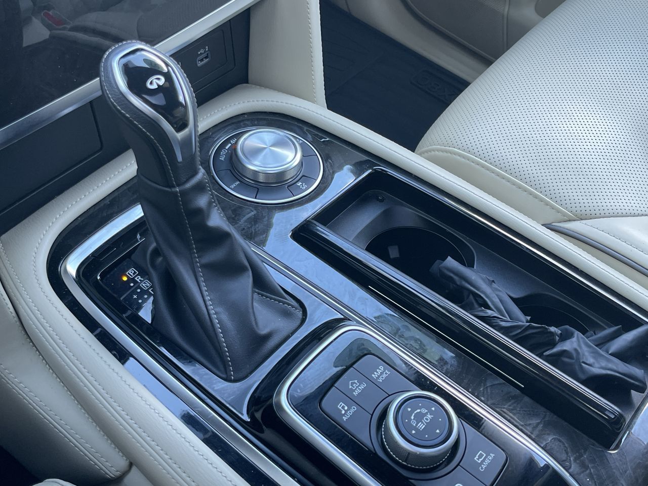 2023 Infiniti QX80 in Calgary, Alberta