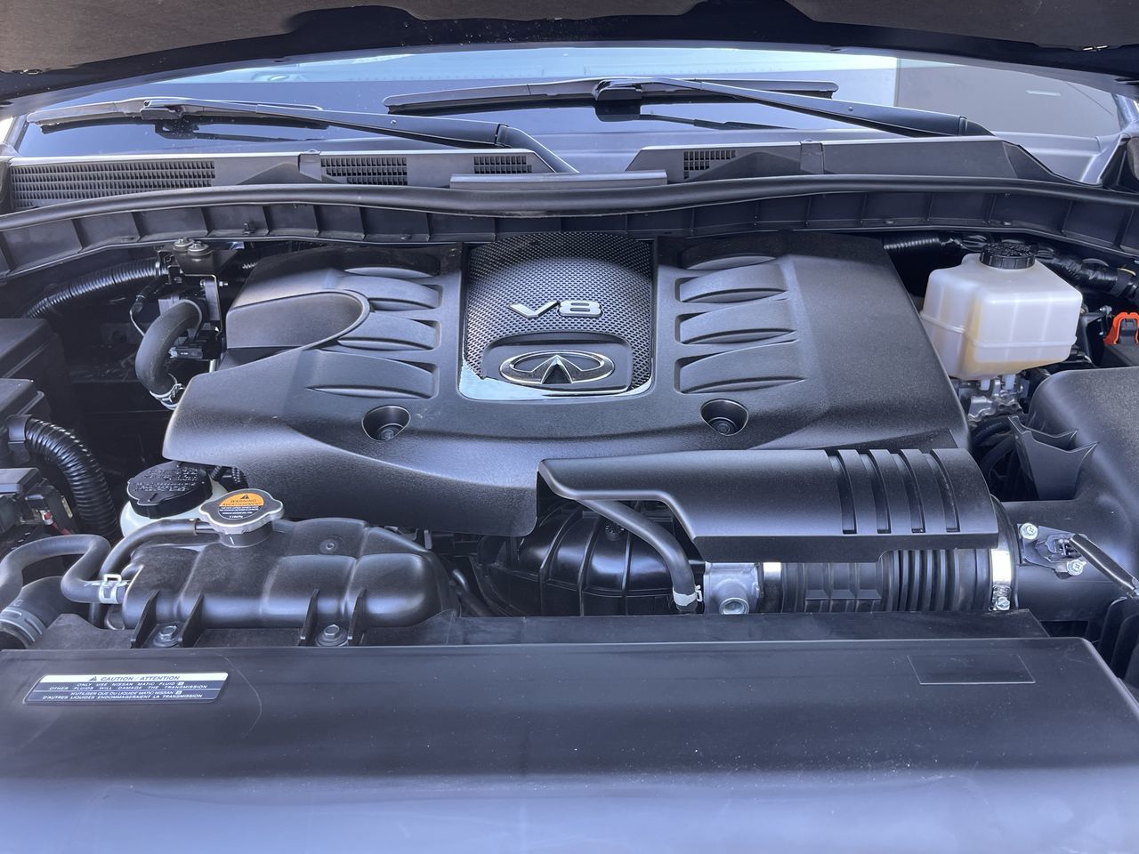 2023 Infiniti QX80 in Calgary, Alberta