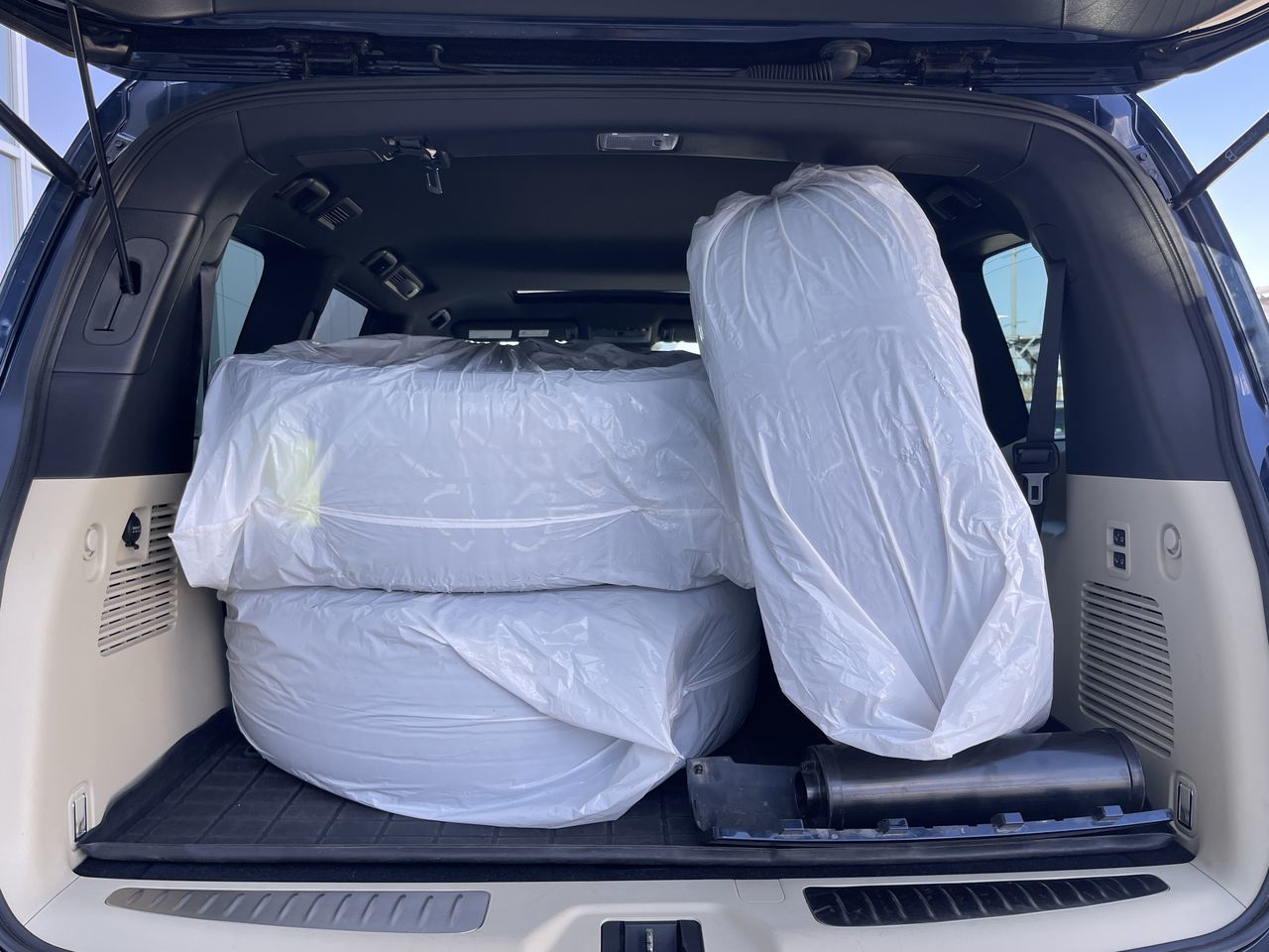 2023 Infiniti QX80 in Calgary, Alberta