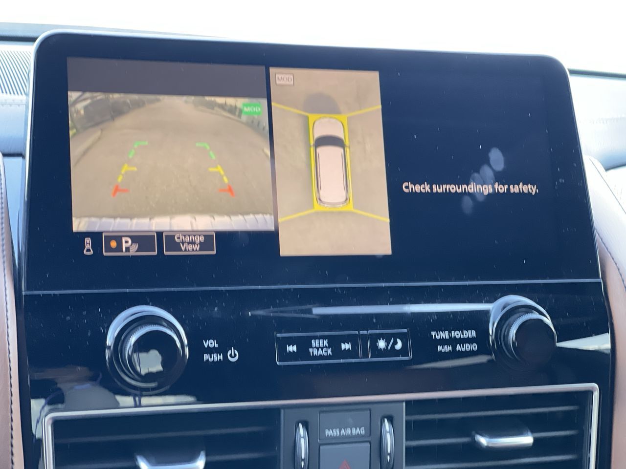 2024 Infiniti QX80 in Calgary, Alberta