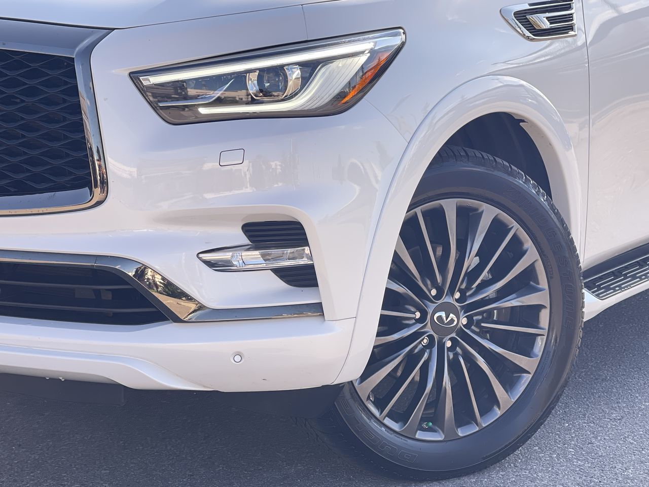 2024 Infiniti QX80 in Calgary, Alberta