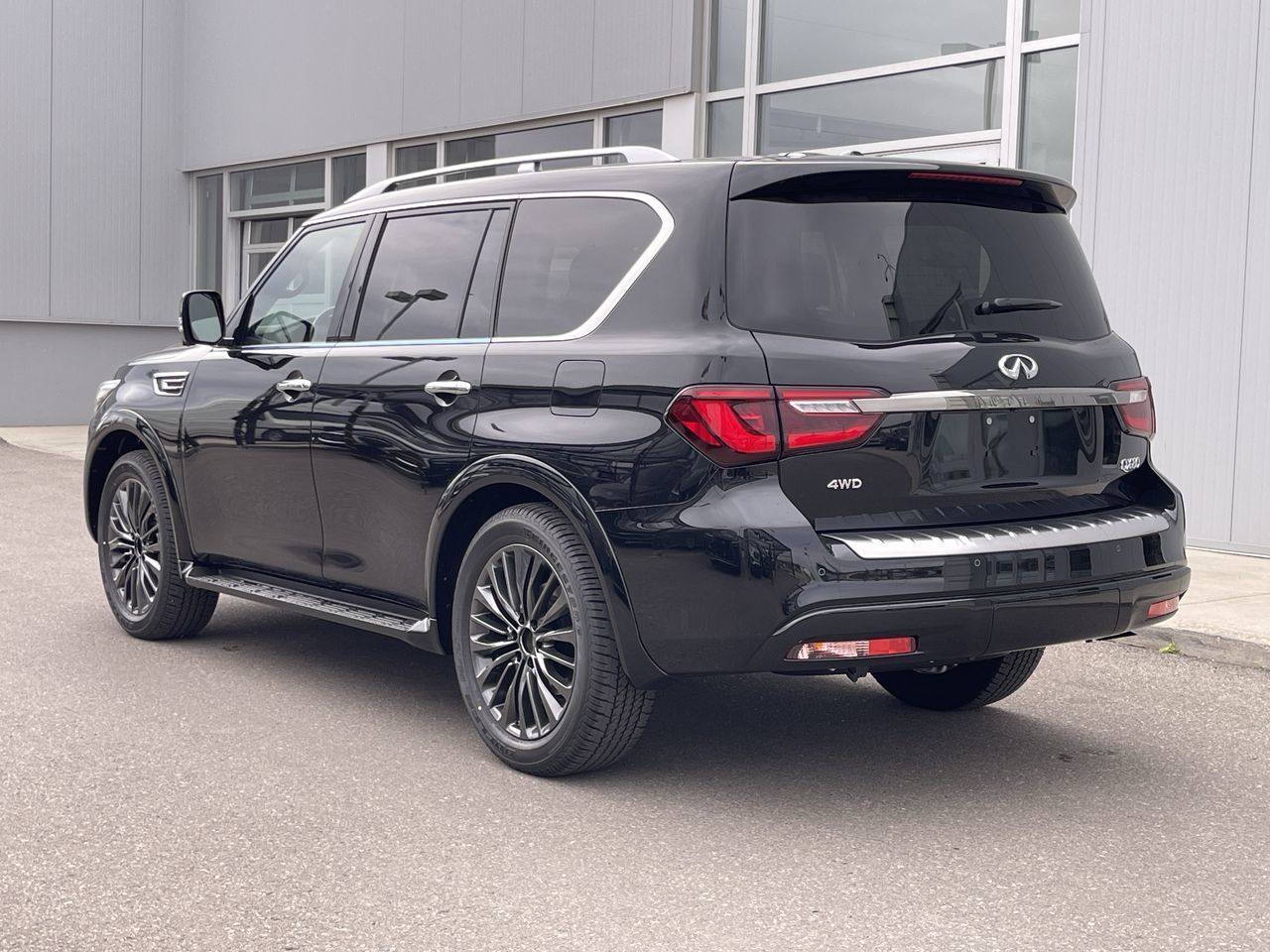 2024 Infiniti QX80
