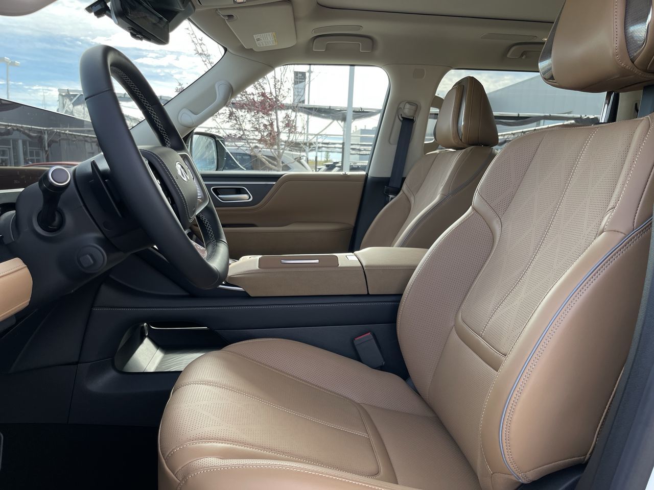 2025 Infiniti QX80 in Calgary, Alberta