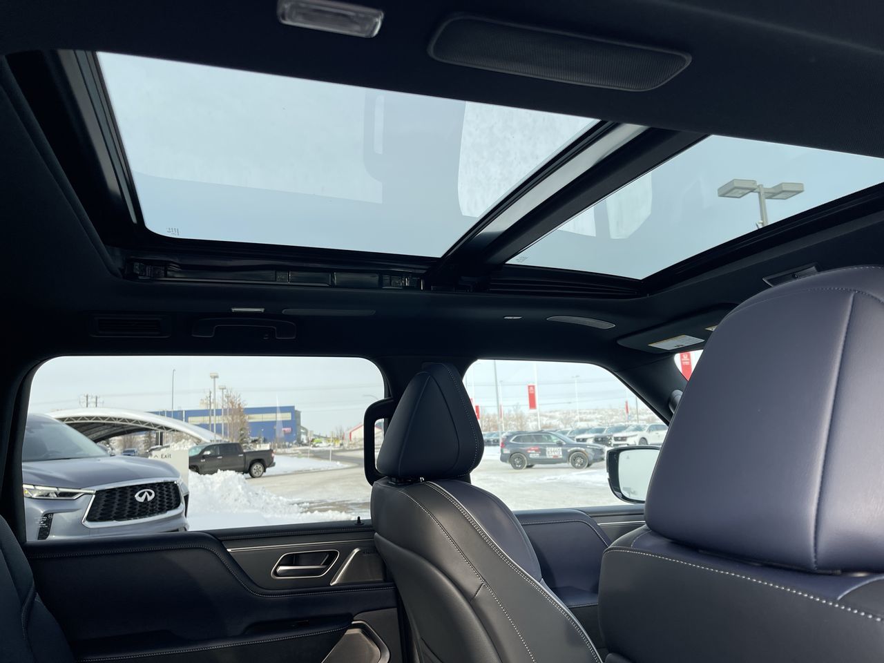 Infiniti QX80  2026 à Calgary, Alberta