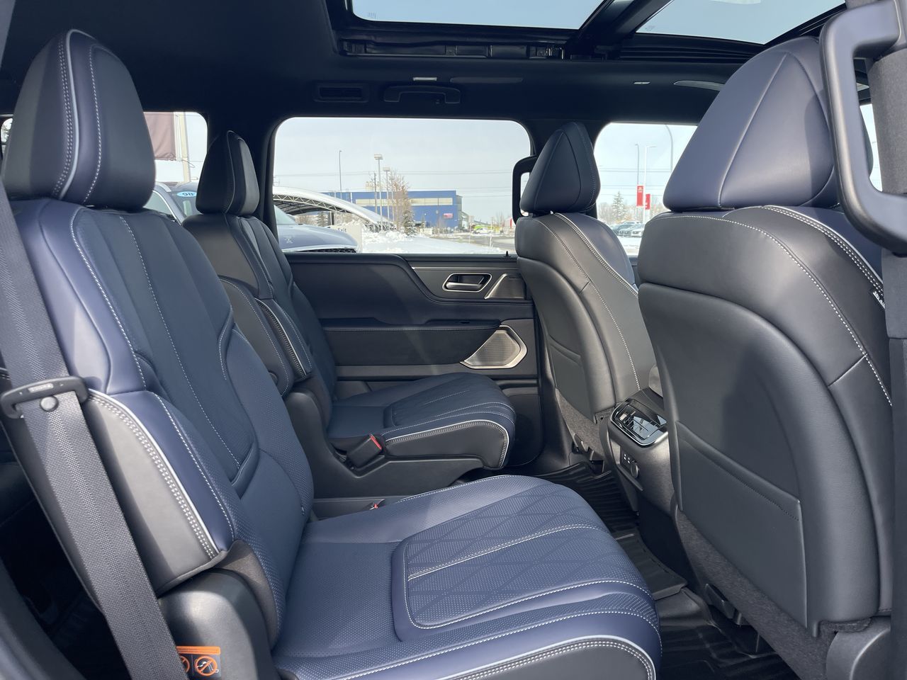 Infiniti QX80  2026 à Calgary, Alberta