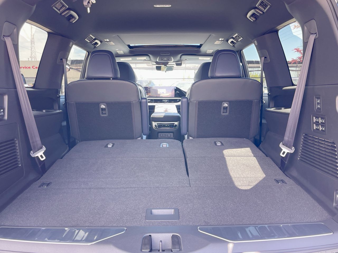 2026 Infiniti QX80 in Calgary, Alberta