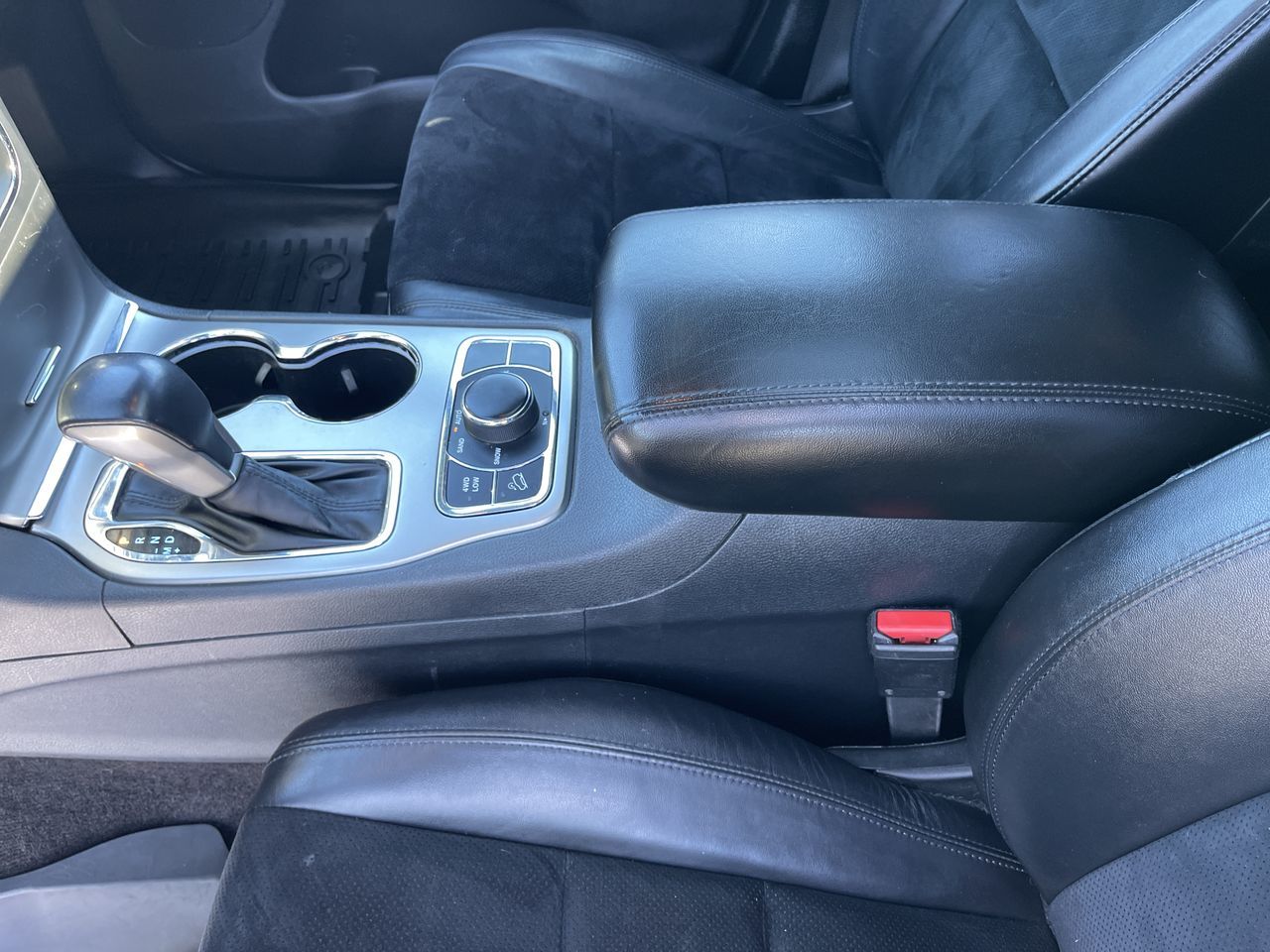 Jeep Grand Cherokee 4X4  2018 à Calgary, Alberta