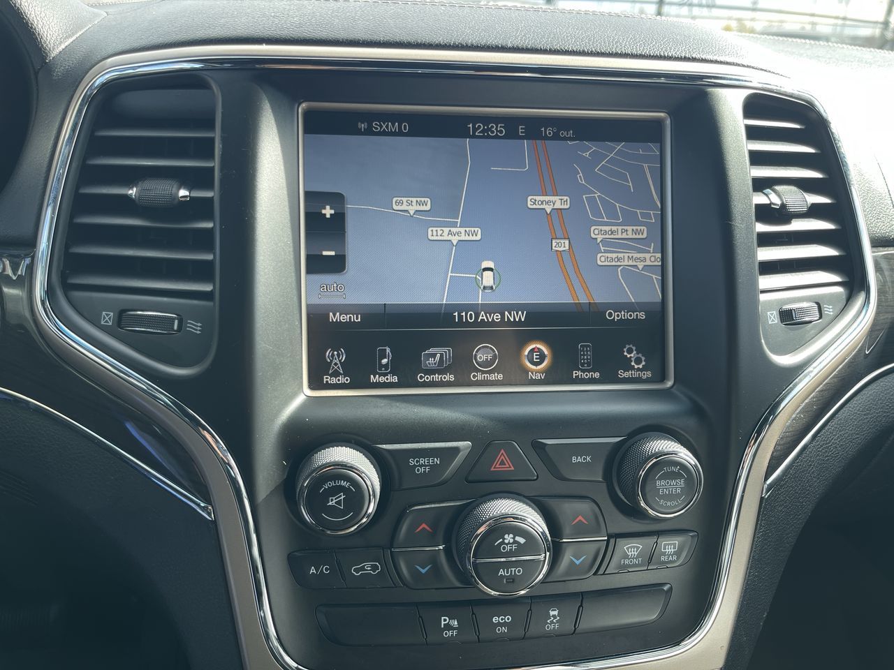 Jeep Grand Cherokee  2015 à Calgary, Alberta