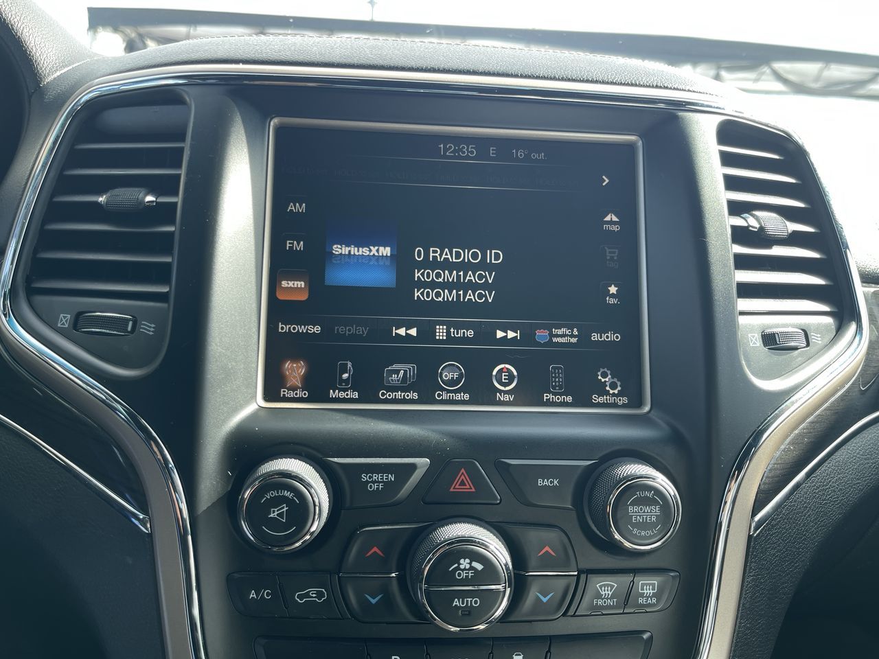 Jeep Grand Cherokee  2015 à Calgary, Alberta