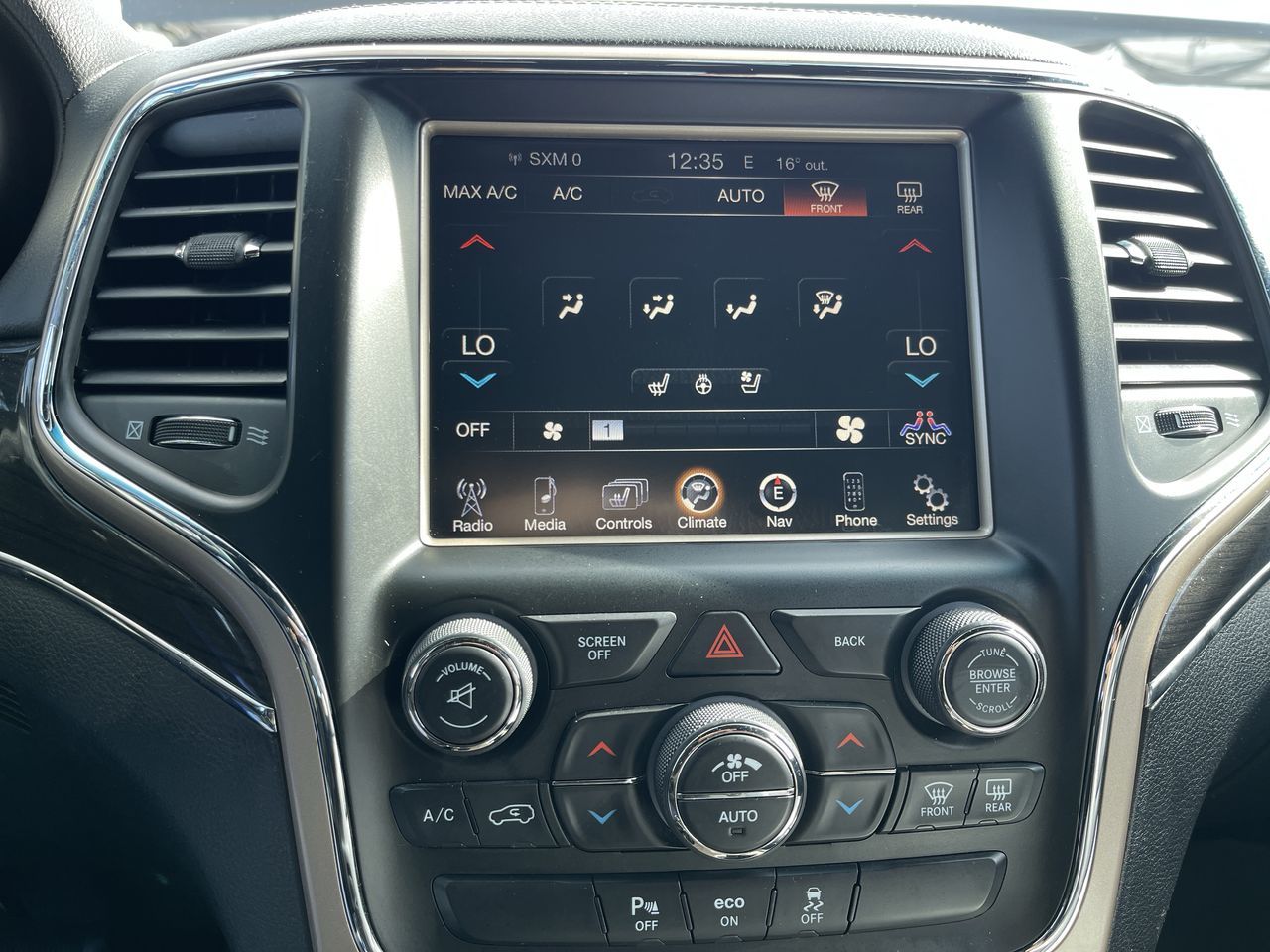 Jeep Grand Cherokee  2015 à Calgary, Alberta