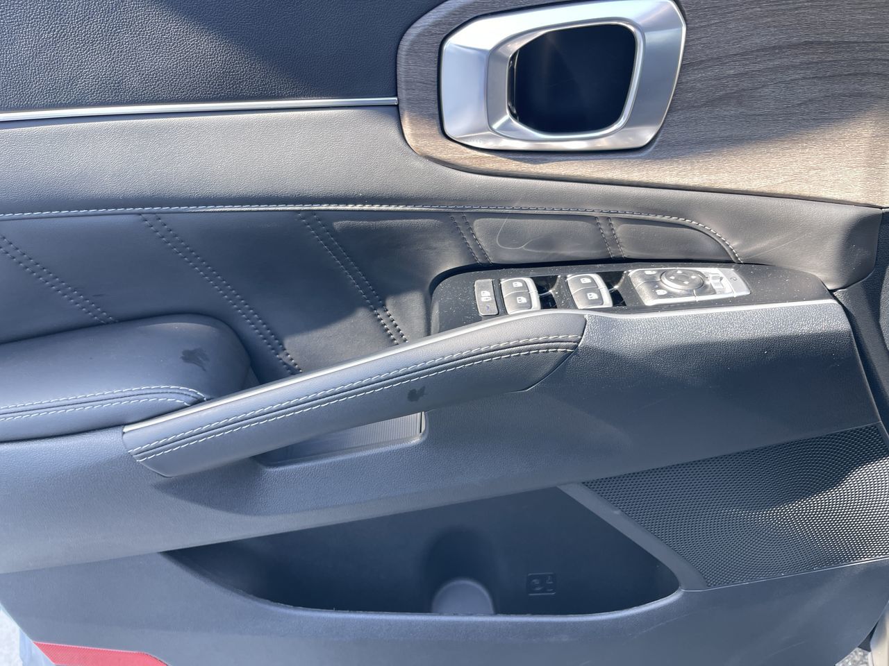 2023 Kia Sorento in Calgary, Alberta