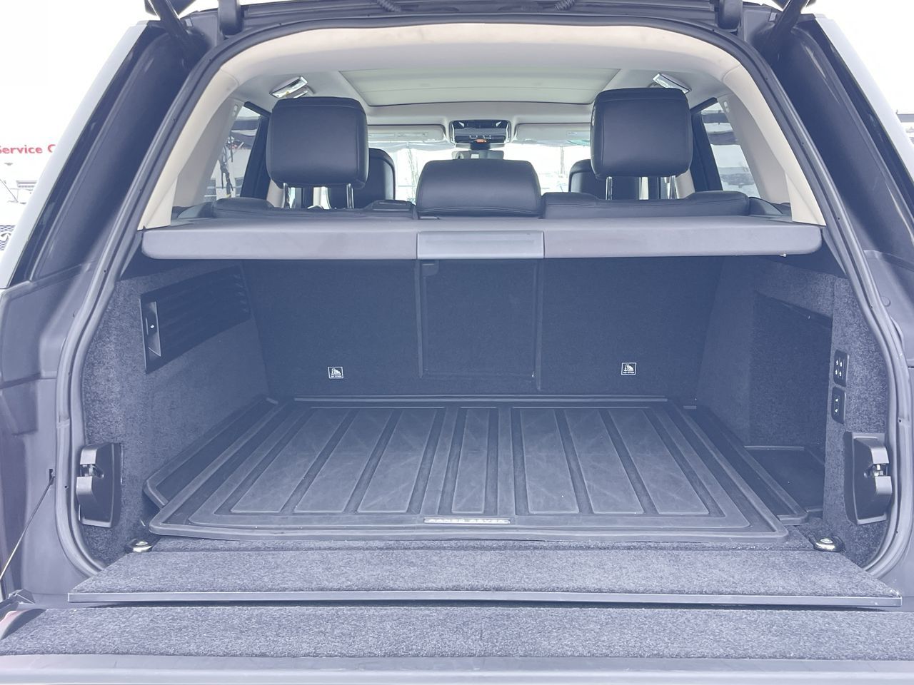 2021 Land Rover Range Rover in Calgary, Alberta