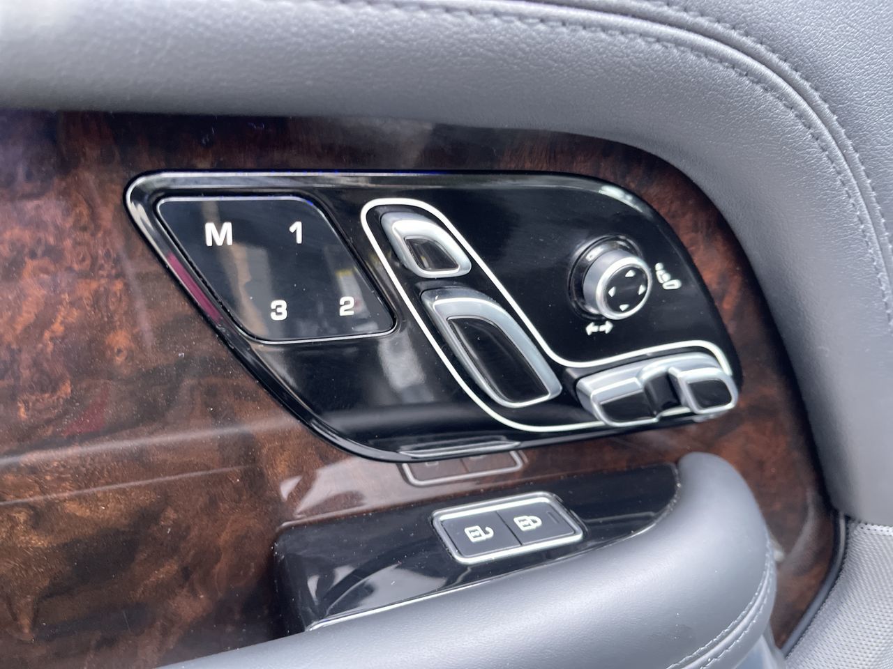 2021 Land Rover Range Rover in Calgary, Alberta