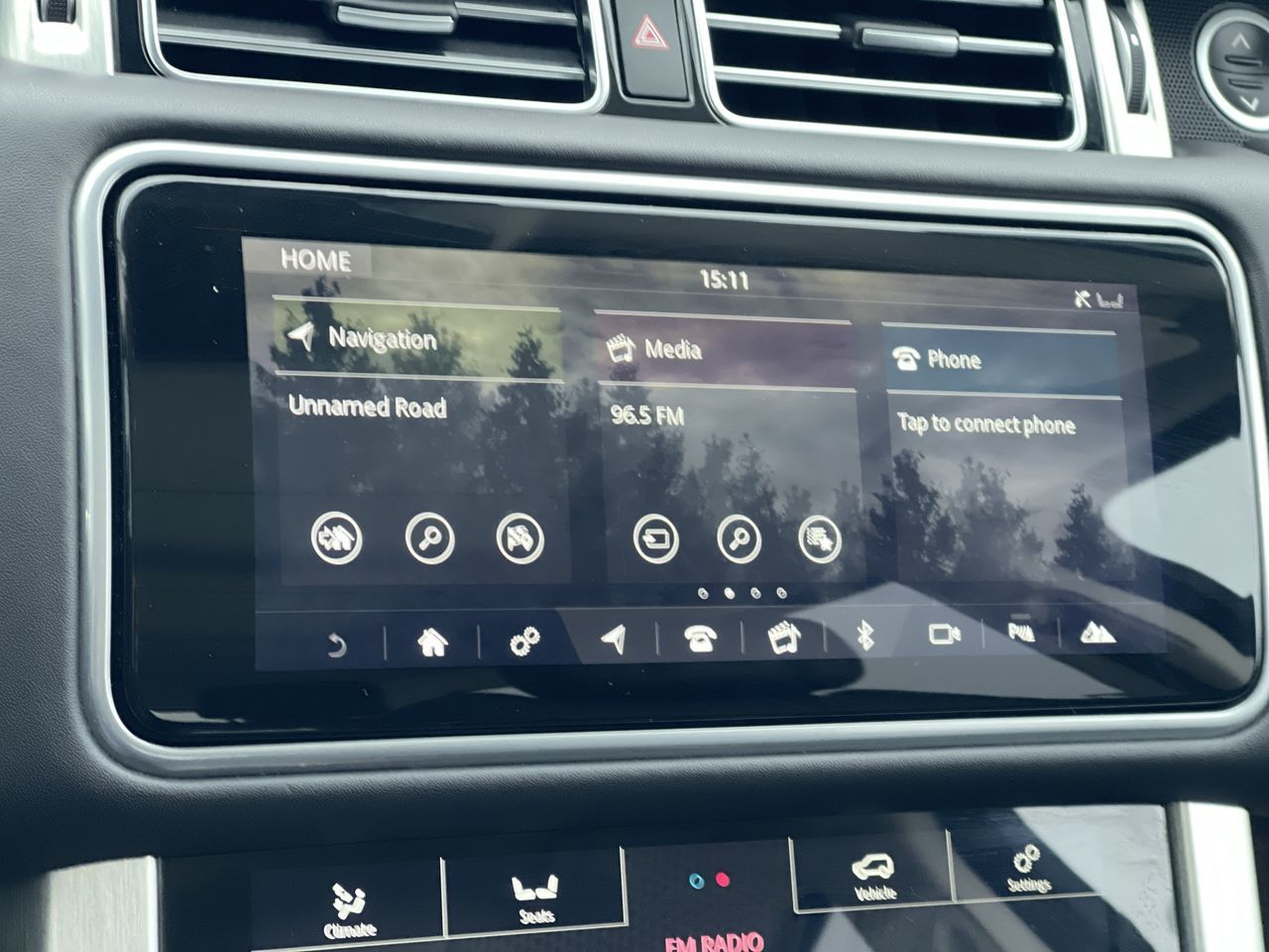 2021 Land Rover Range Rover in Calgary, Alberta