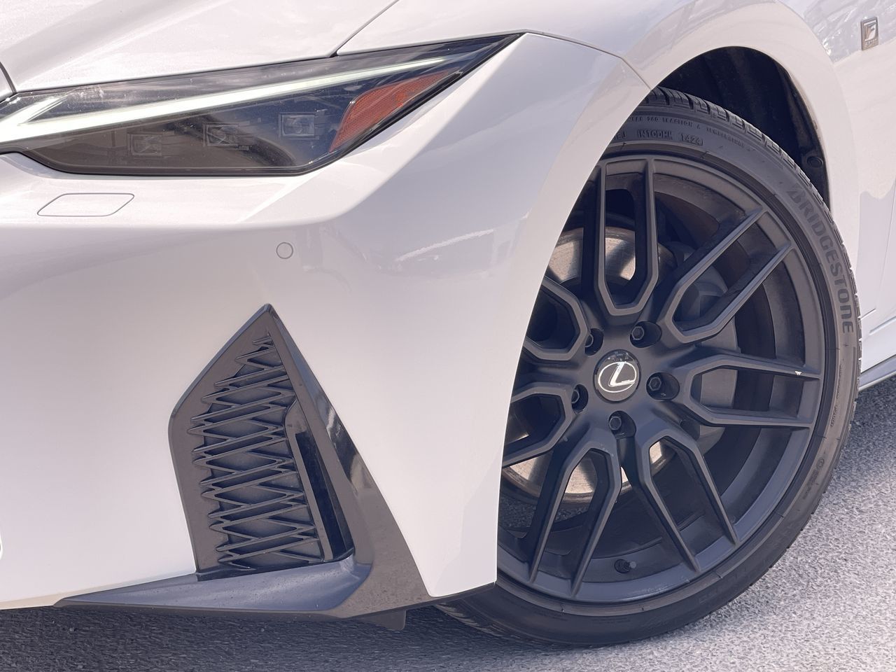 2024 Lexus IS