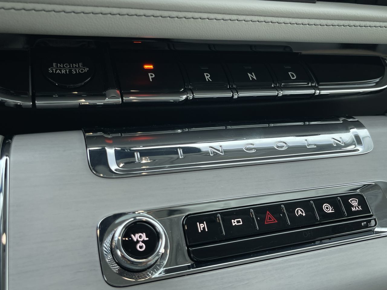 2025 Lincoln Aviator