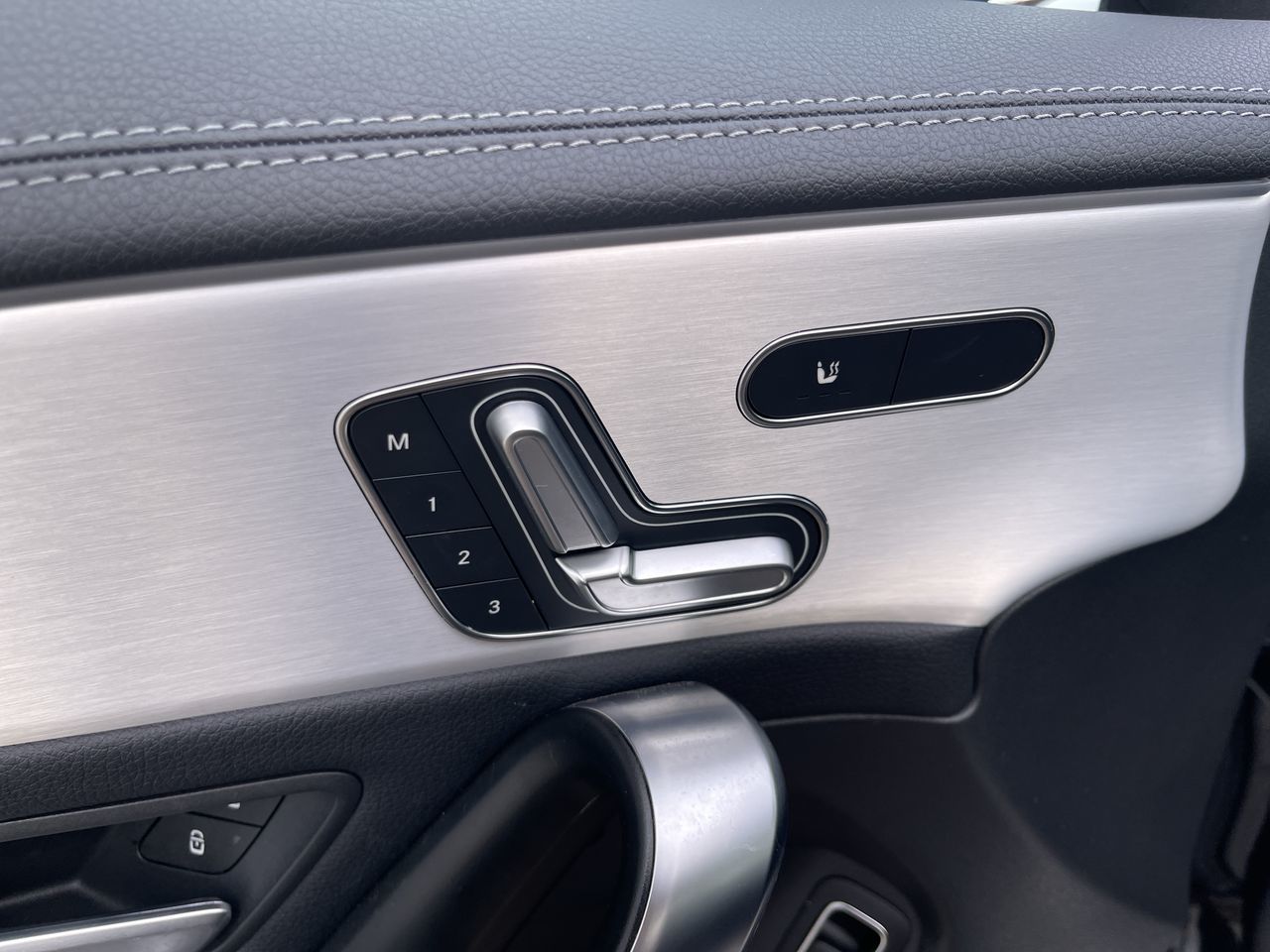 2025 Mercedes-Benz CLA250