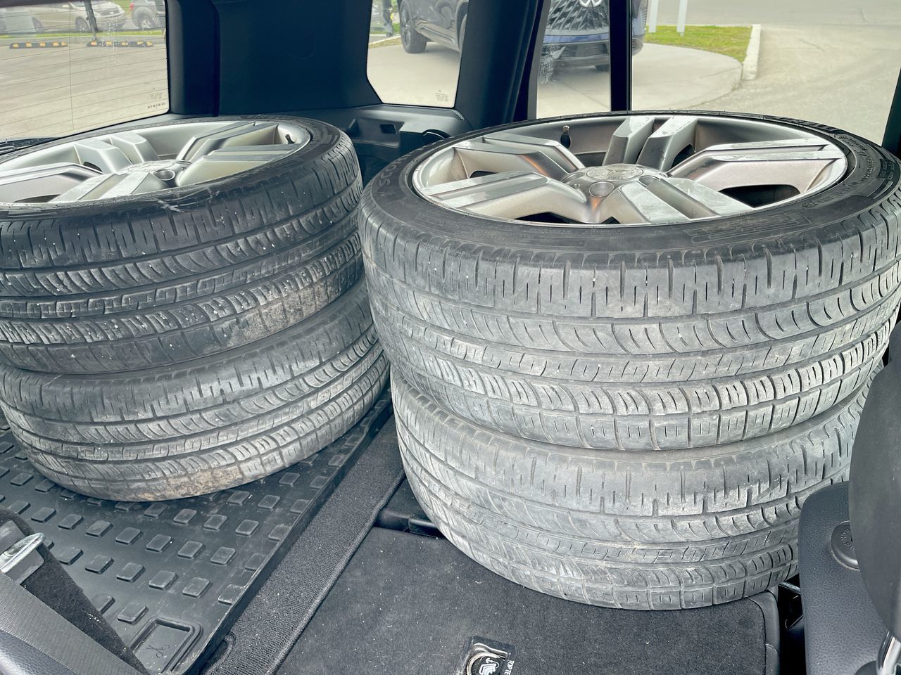 2014 Mercedes-Benz GLK350 in Calgary, Alberta