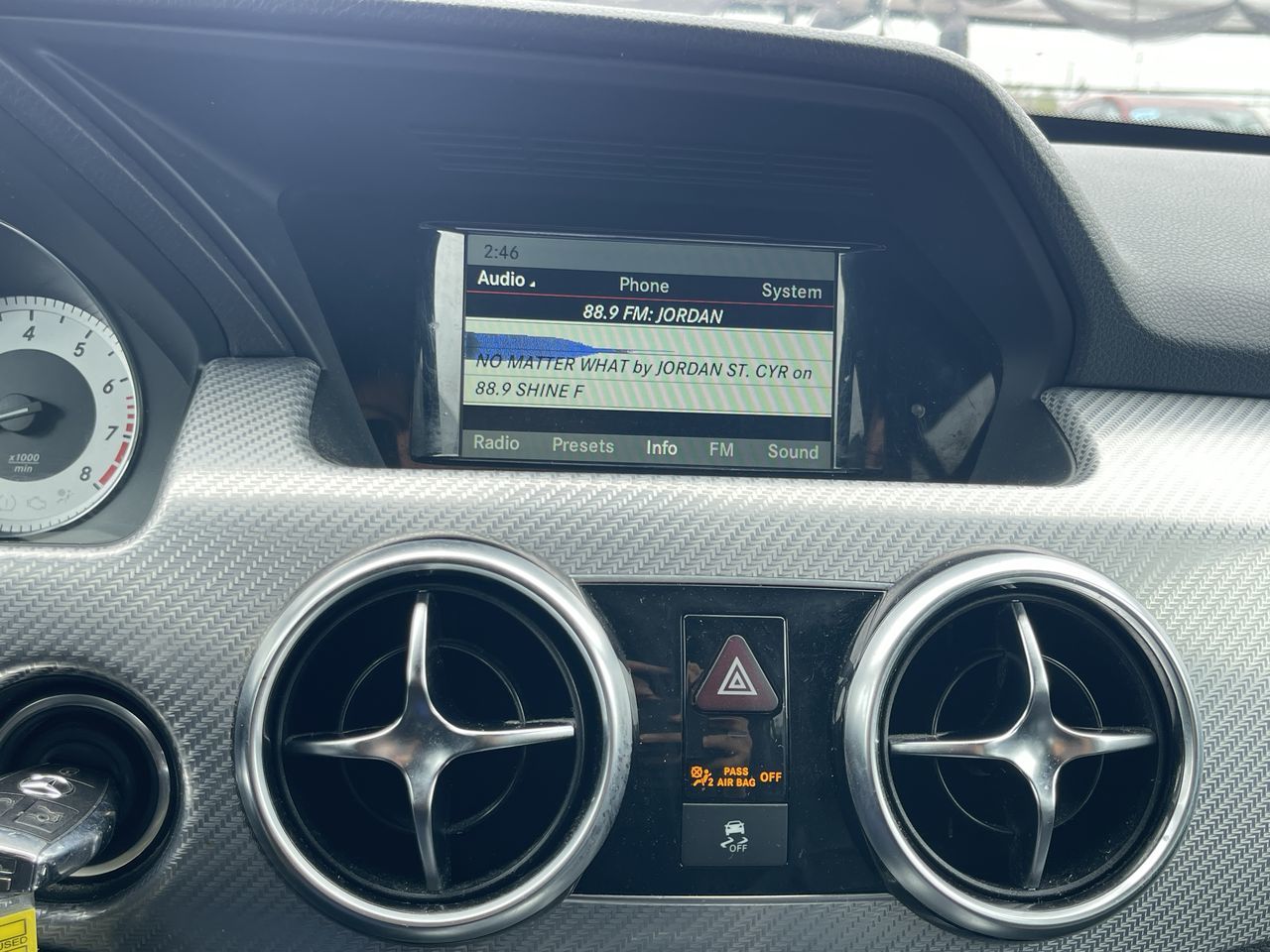 2014 Mercedes-Benz GLK350 in Calgary, Alberta