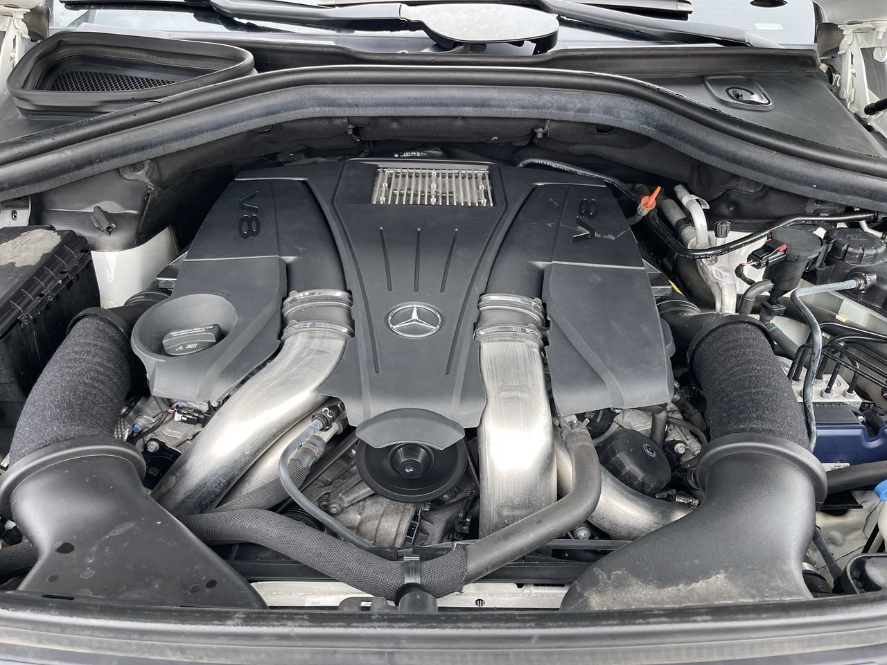 2017 Mercedes-Benz GLS550 in Calgary, Alberta