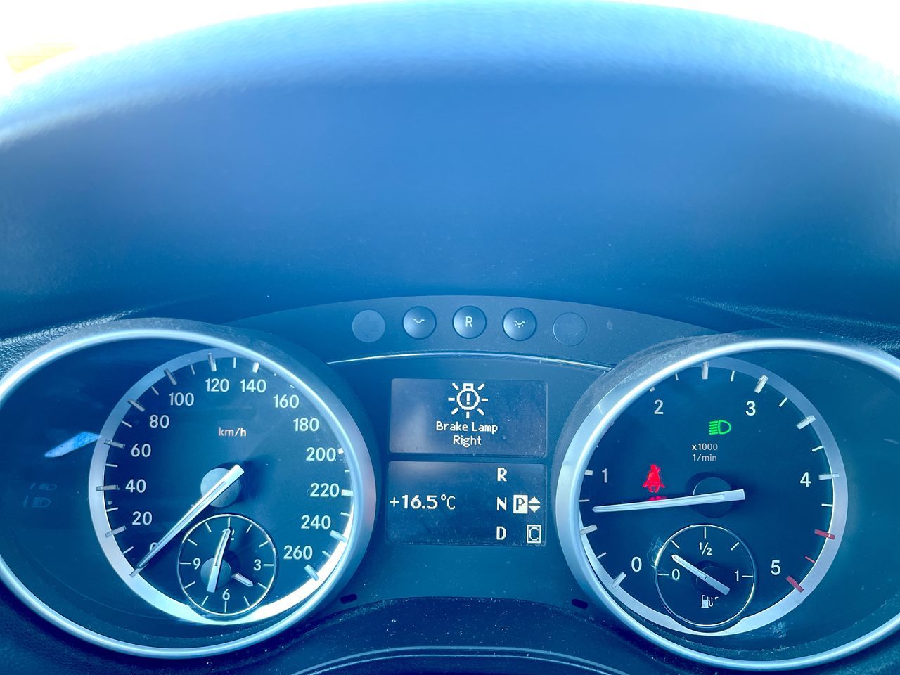 2011 Mercedes-Benz R350