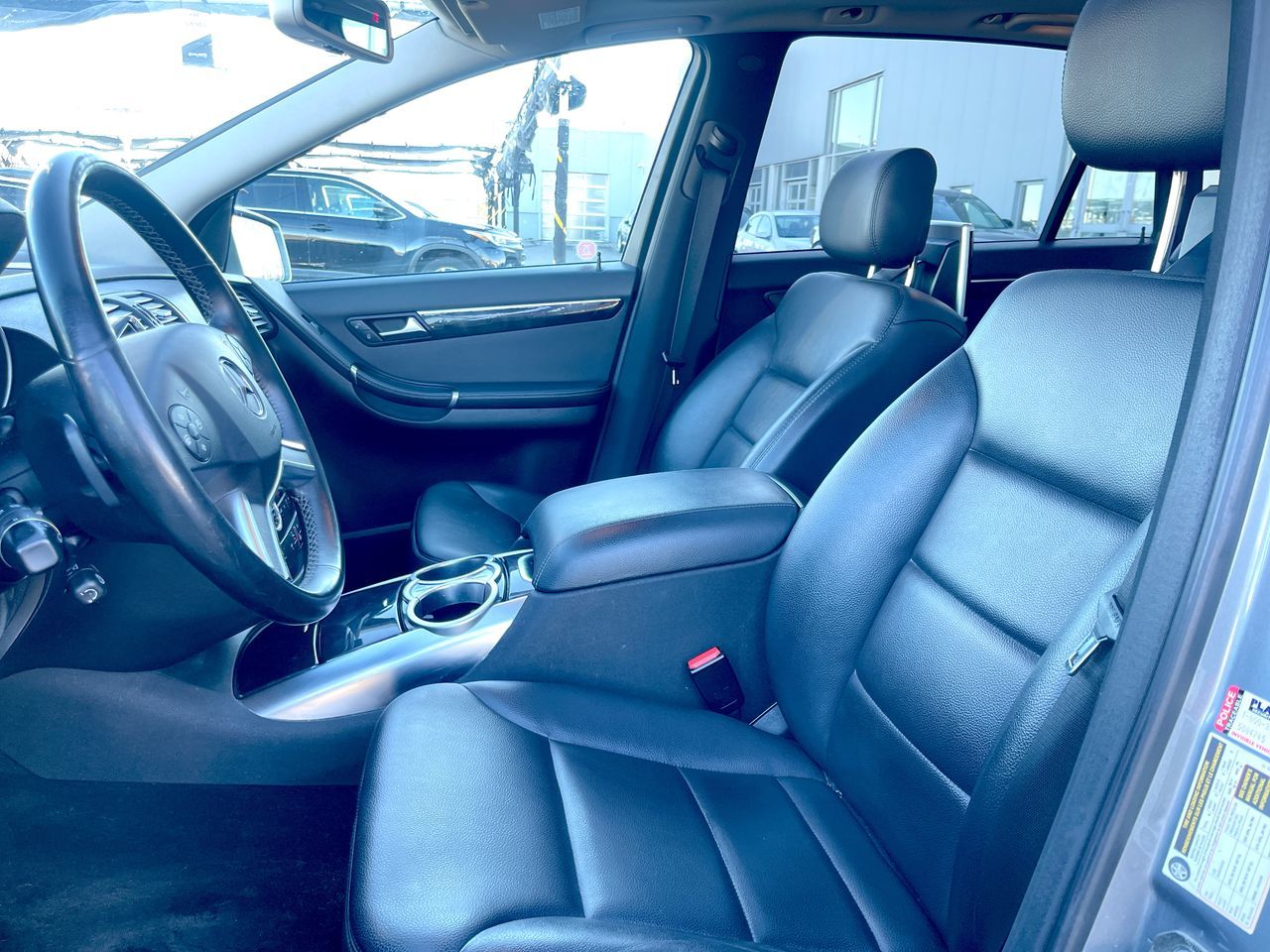 2011 Mercedes-Benz R350